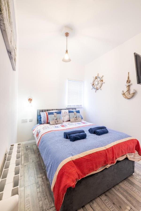 Villa Den Of Joy Humberston Fitties Sleeps 6,Hot Tub,Log Burner Cleethorpes Esterno foto