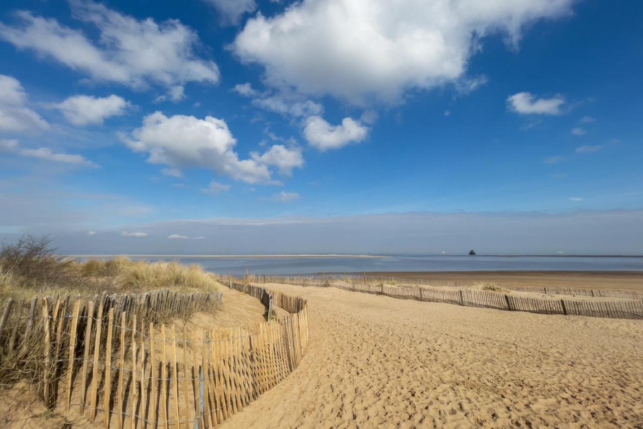Villa Den Of Joy Humberston Fitties Sleeps 6,Hot Tub,Log Burner Cleethorpes Esterno foto