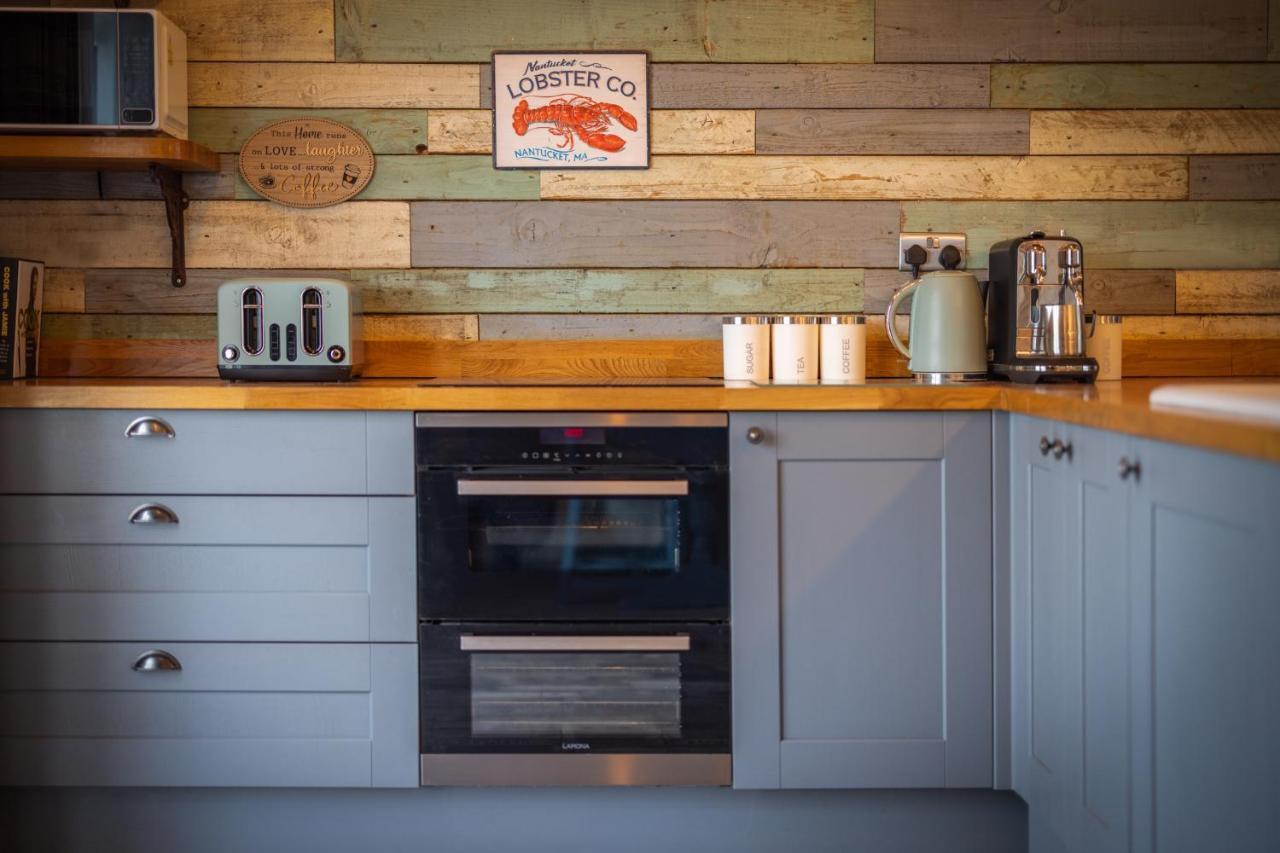 Villa Den Of Joy Humberston Fitties Sleeps 6,Hot Tub,Log Burner Cleethorpes Esterno foto